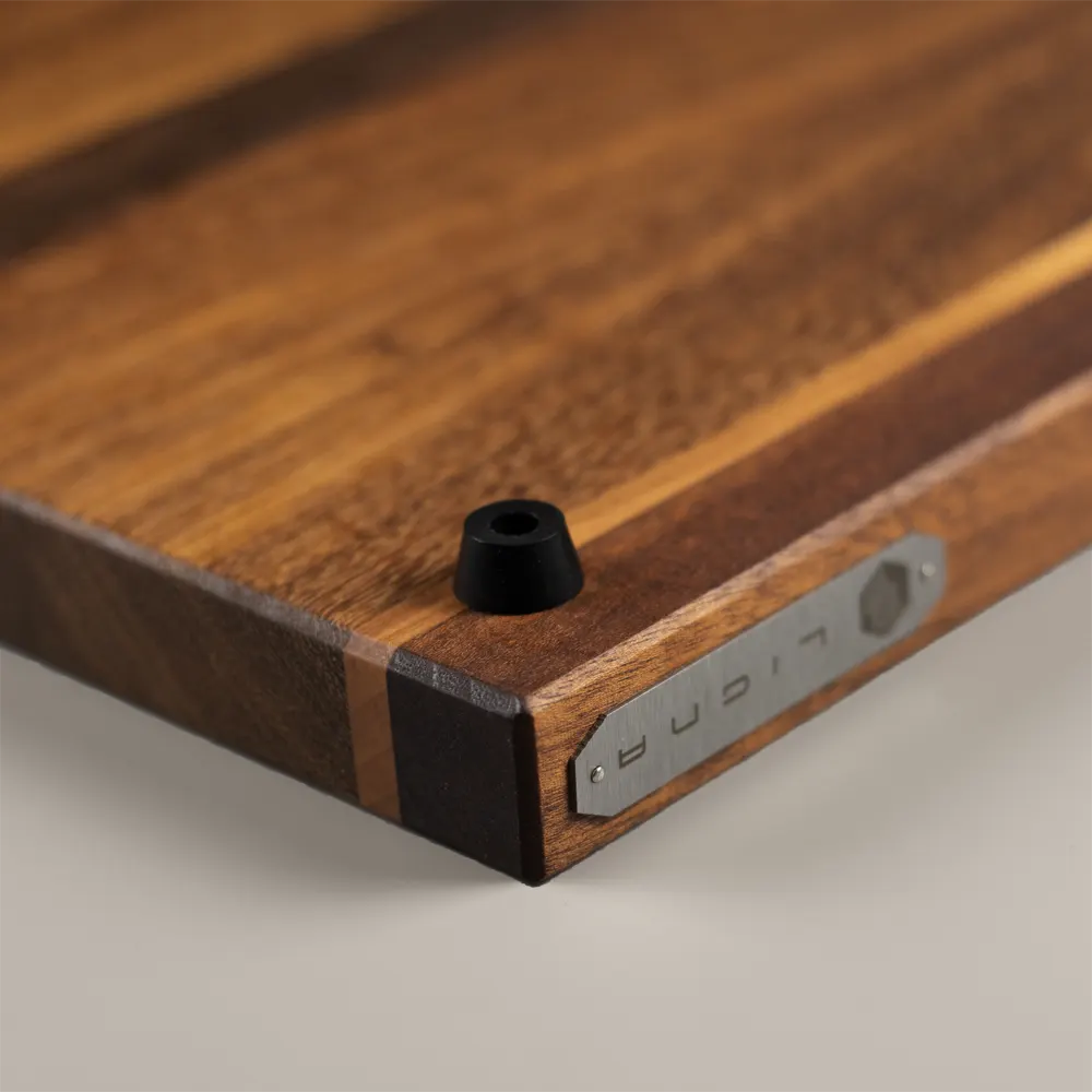 Chroma <p class="hidekey"> large carving board</p>